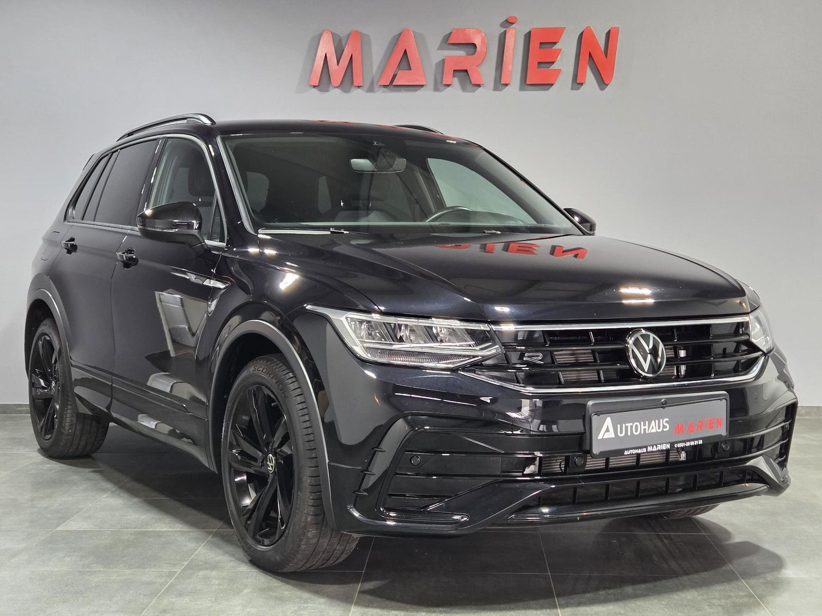 Volkswagen Tiguan 1.5 TSI DSG R-Line*BLACK*LED*NAVI*KAMERA foto 2
