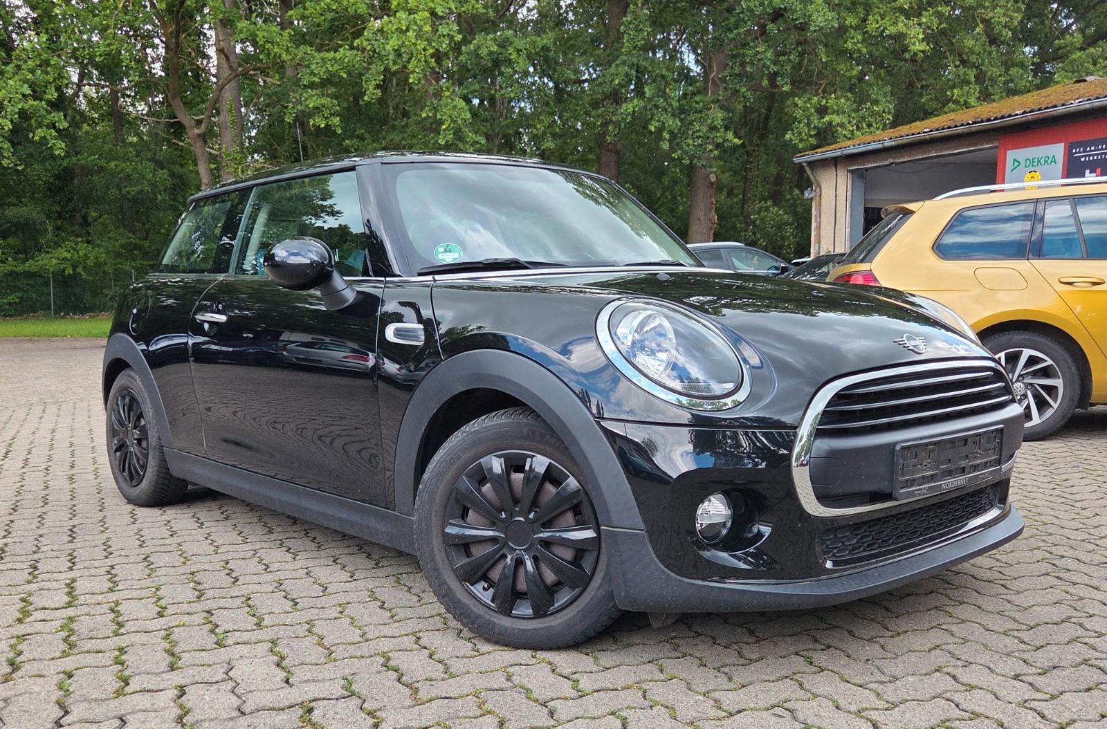 MINI ONE Mini 3-trg. One
