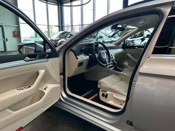 MYAUTOCENTER – Gebraucht- und Jahreswagen mit Werkstattservice in Pfaffenhofen Volkswagen Passat Variant Comfortline *Navi*AHK*Kamera*