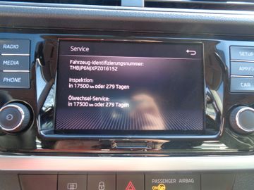 Bild 19 Skoda Fabia Combi Ambition 1.0TSI DSG PDC SML DAB TEMP