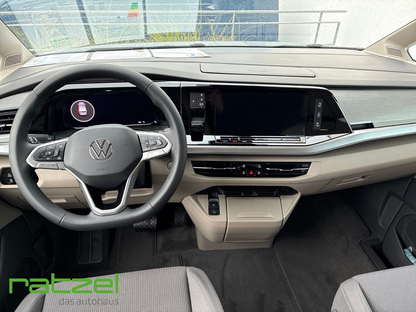 Fahrzeugabbildung Volkswagen T7 Multivan Edition 2.0 TSI DSG LÜ HUD