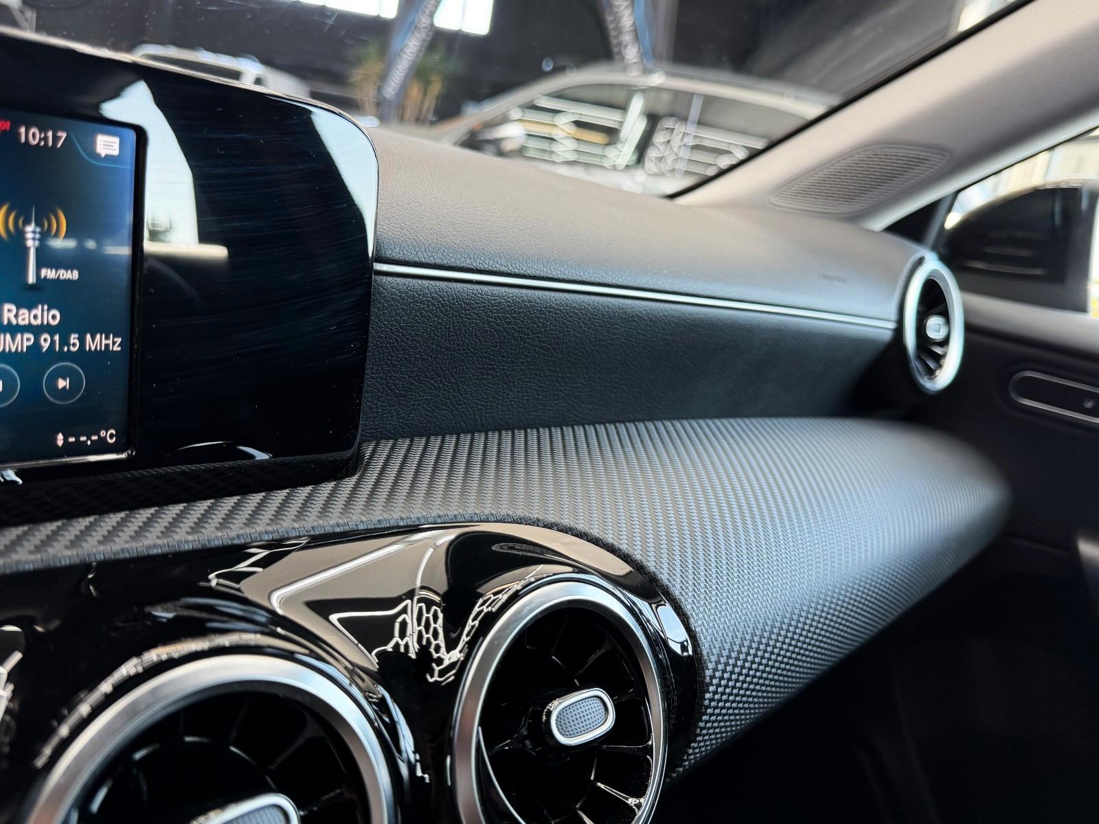Mercedes-Benz A250e8G-DCT Style+Navi+LED+Rfkm.+MBUX-Paket