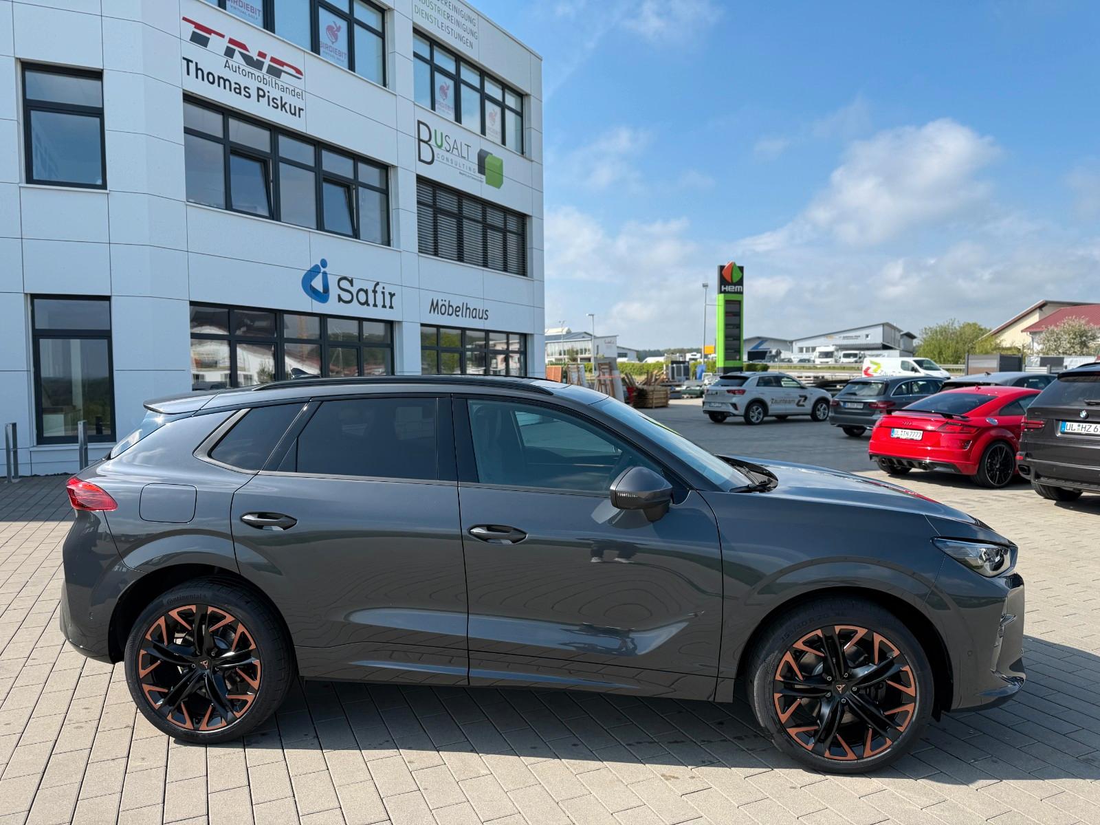 Cupra Terramar  VZ 2.0 TSI+AHK+PANO+MATRIX+SENNHEISER