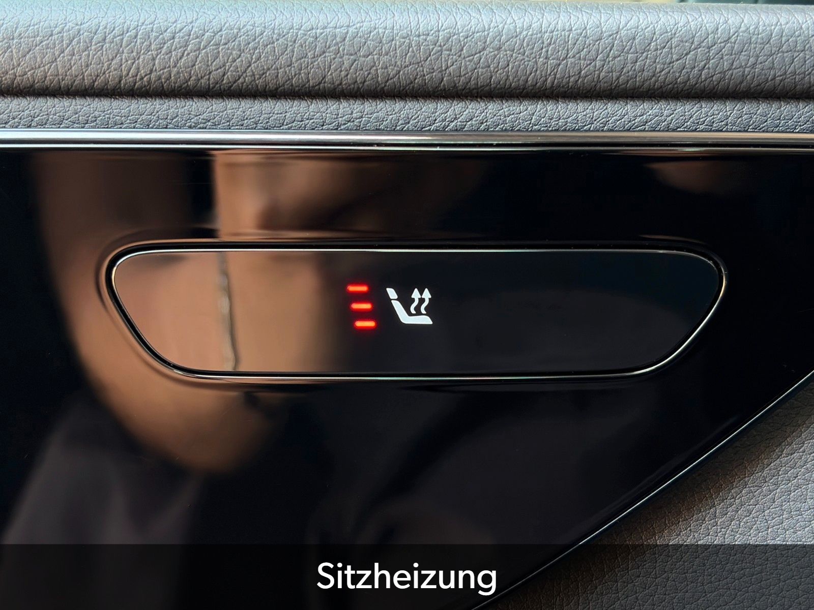 Fahrzeugabbildung Mercedes-Benz C 220d T Modell Autom Advanced MBUX Kamera SHZ