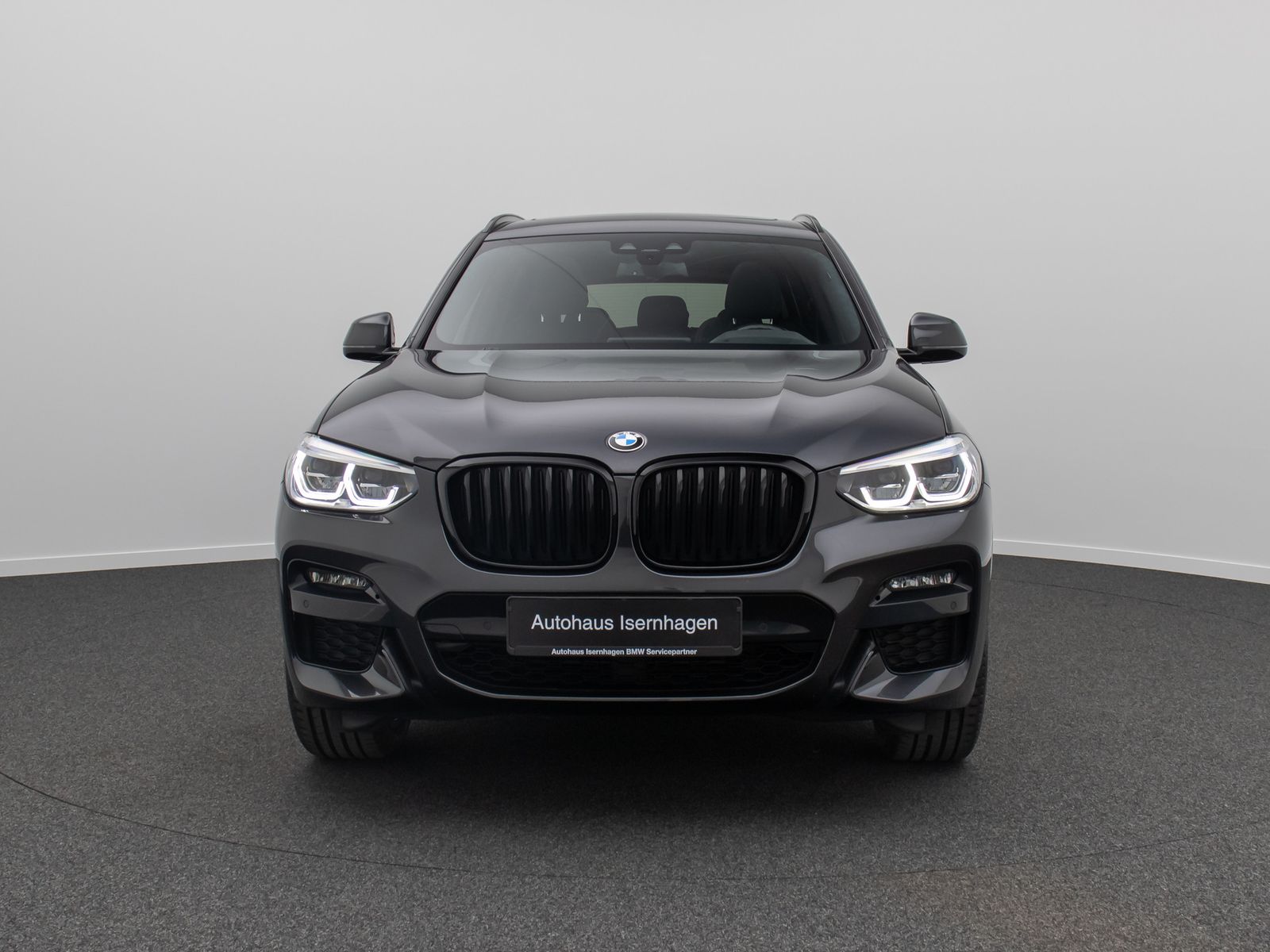 Fahrzeugabbildung BMW X3 xD20d M Sport Panorama Kamera HUD HiFi AHK