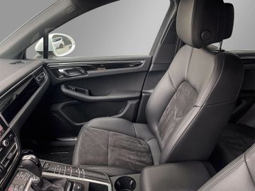 Porsche Macan S, PDK, Approved - 072026, Alcantara