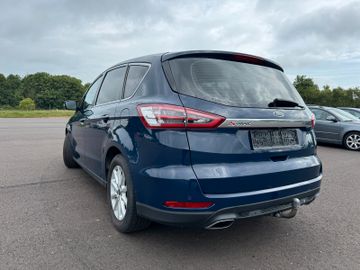 Ford S-Max - 9