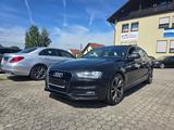 Audi A4 Avant S line Sportpaket / plus quattro / TÜV
