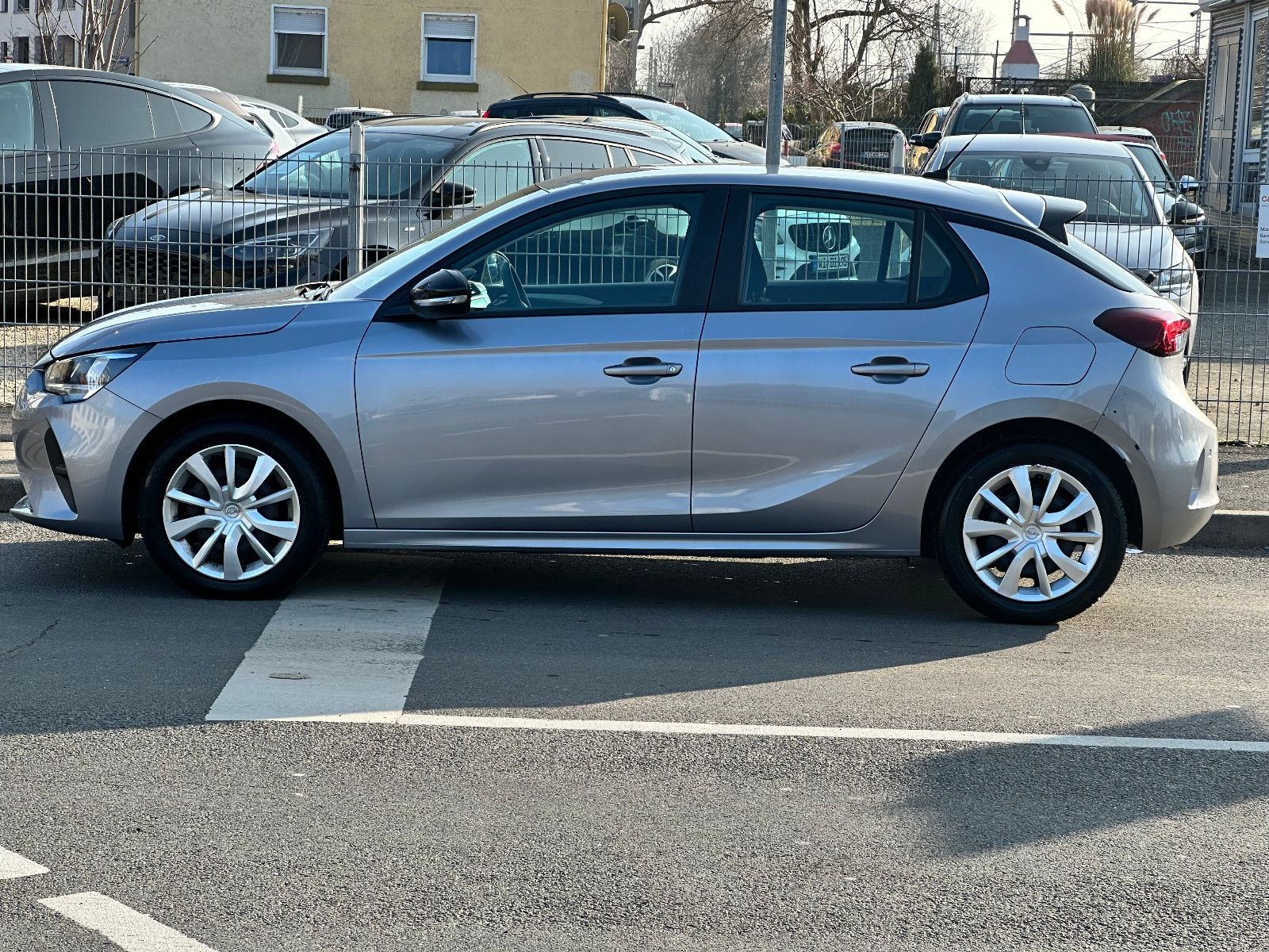 Fahrzeugabbildung Opel Corsa F Edition / PDC / Navi / CarPlay