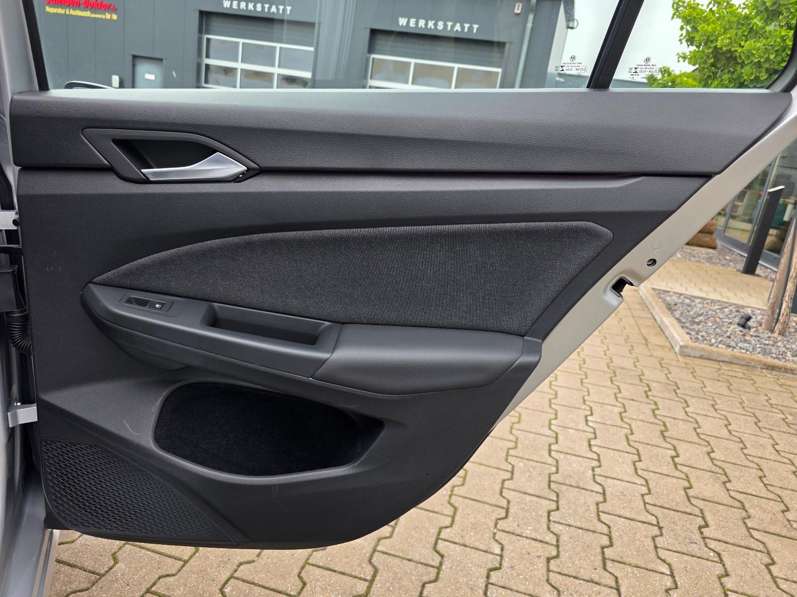 Volkswagen Golf VIII Variant Life*Acc*Led*Ahk*Kamera*, миниатюра 23
