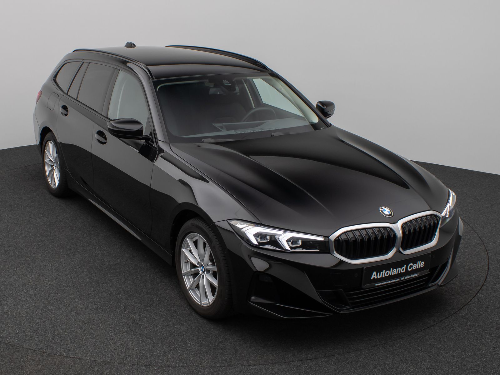 Fahrzeugabbildung BMW 318i Kamera DAB HiFi Widscreen DrivAssist Alarm