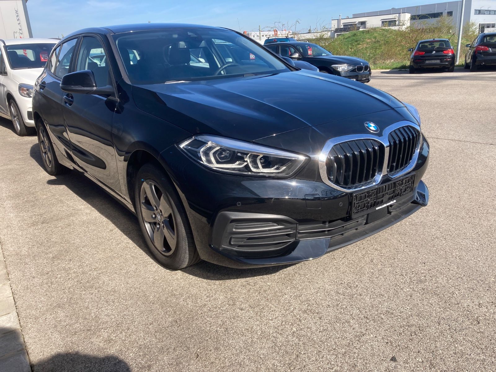 BMW 118iA*Navi*PDC*DAB*Carplay*Sitzh*LED foto 4