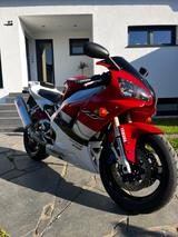 Yamaha Yzf-R1 - YAMAHA 1999 YZF R1