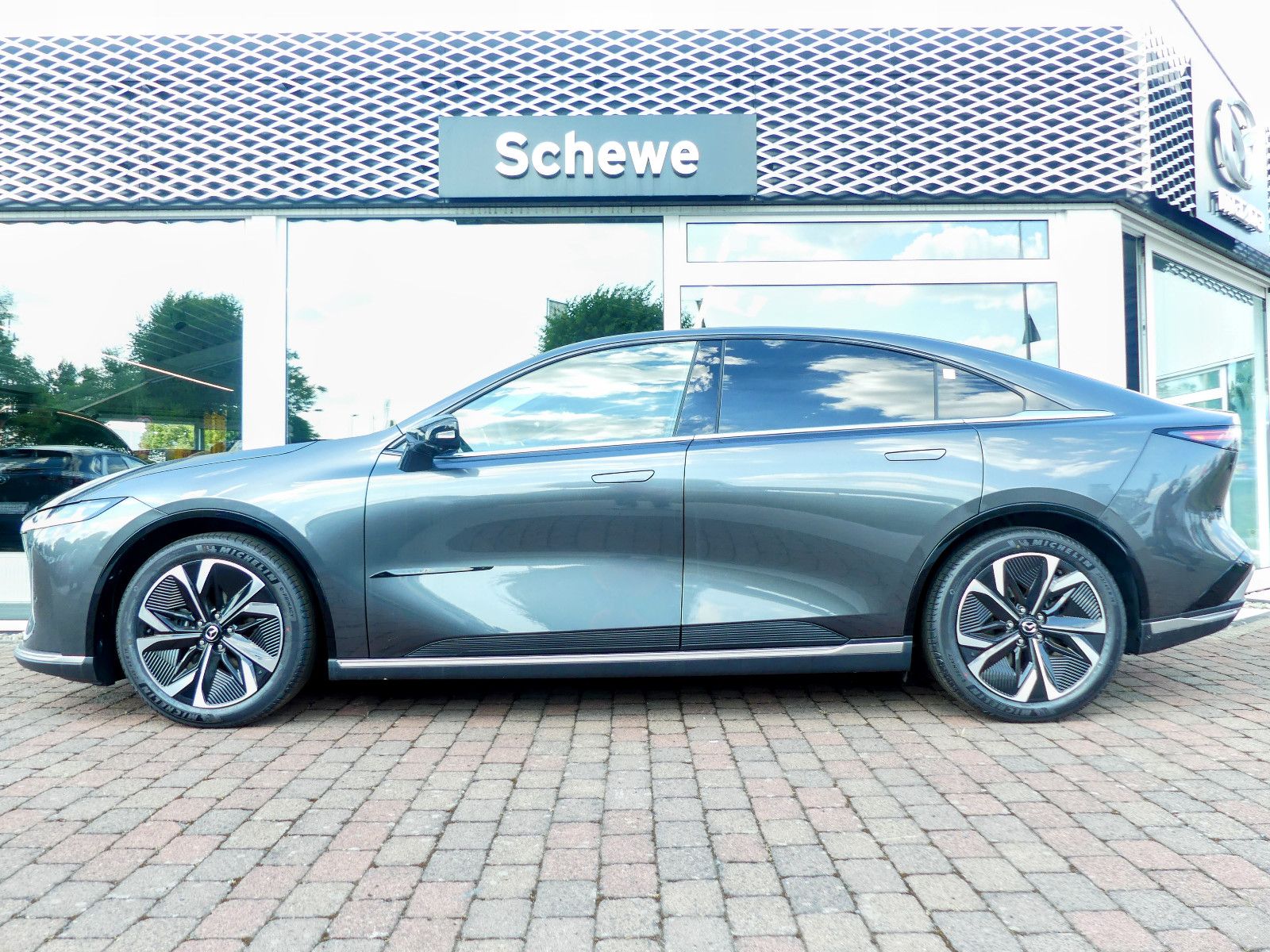 Mazda 6e EV Takumi imagem 2