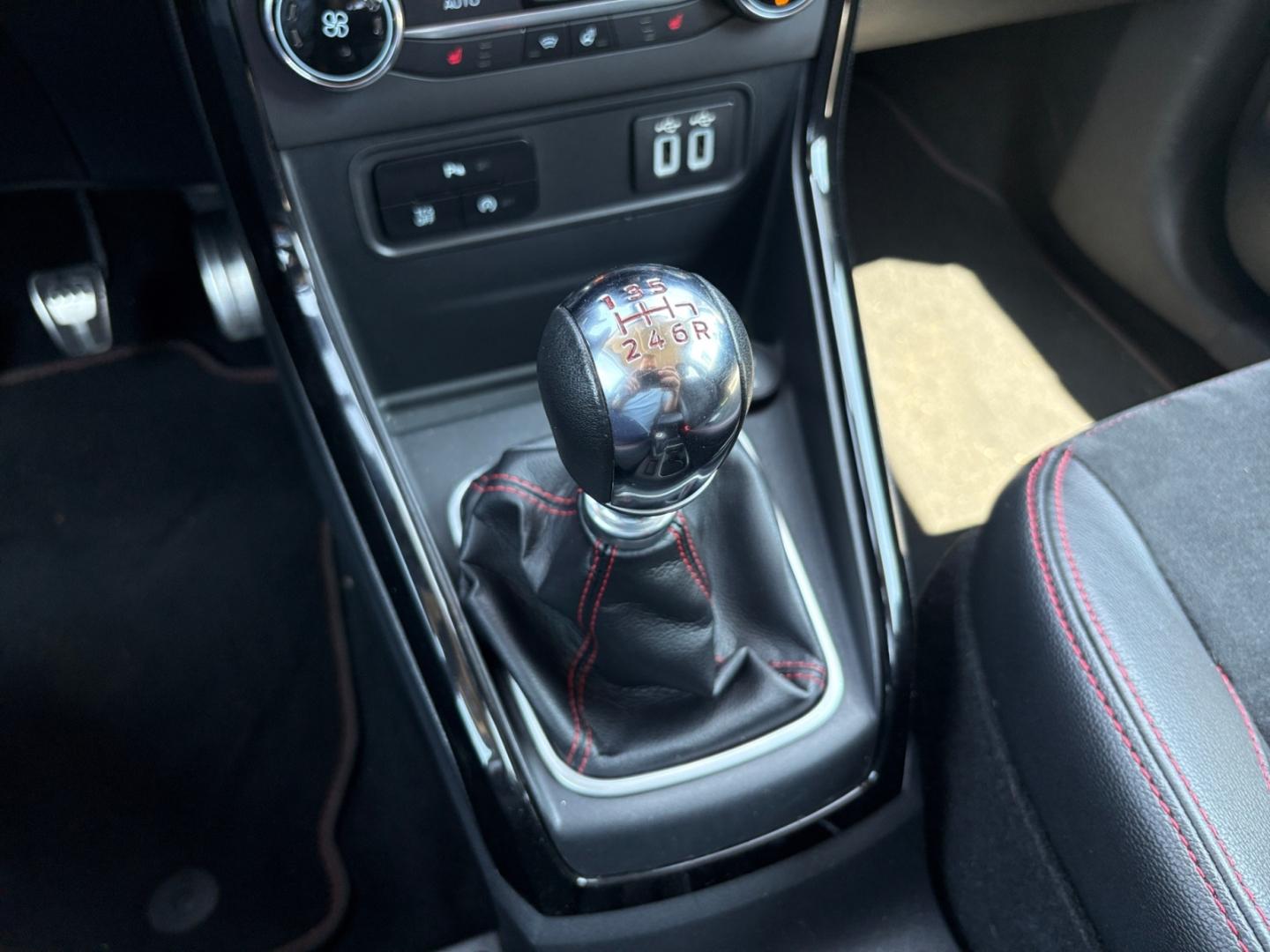 Ford EcoSport 1.0 EcoB ST-LINE *Kamera*SHZ*CarPlay*PD, миниатюра 24