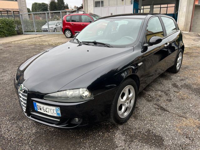 Alfa Romeo 147 1.6 16V TS (105) 5p Progression g