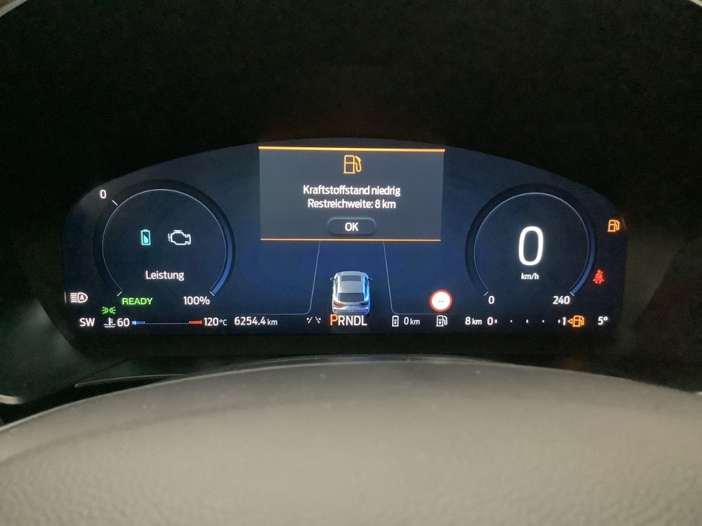 Fahrzeugabbildung Ford Kuga Plug-In Hybrid ST-Line X HUD Navi B&O LED