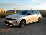 Opel Astra L Sports Tourer Edition*AHK*SHZ*LHZ*Multim - Opel Astra Jahreswagen: Sports Tourer