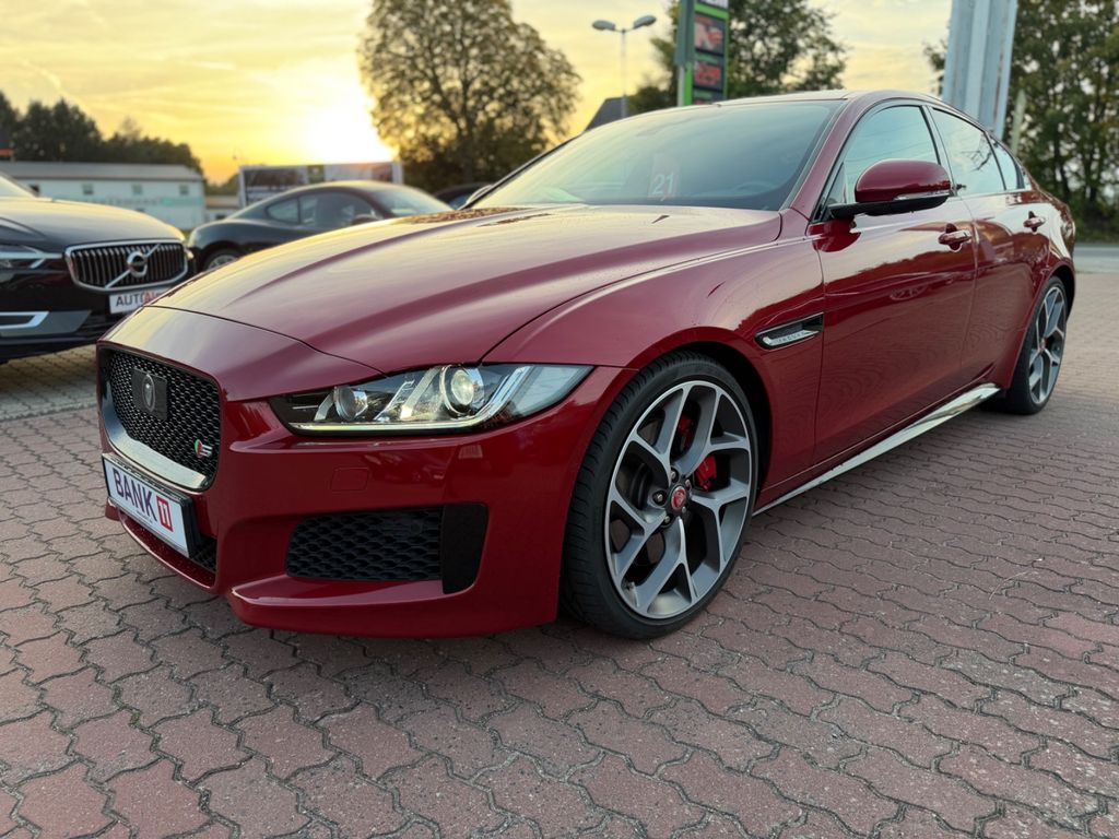 Image of Jaguar XE