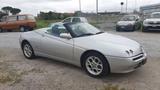 Alfa Romeo Spider 1.8i 16V Twin Spark cat - silberne Alfa Romeo GTV