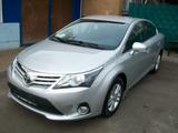 Toyota Avensis 1.8 Life*Orig.43TKM*Klima*Navi*AHK*R-Cam - silberne Toyota Avensis