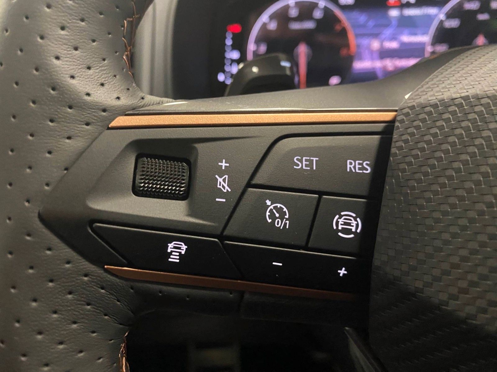 Fahrzeugabbildung CUPRA Ateca 2.0 TSI 4Drive DSG+NAVI+2030 Garantie+ACC+