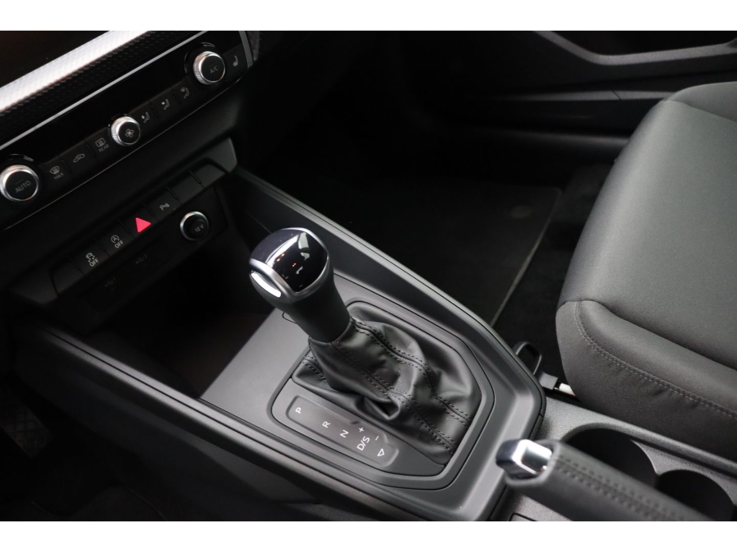 Fahrzeugabbildung Audi A1 Sportback 1.0 S line Digi Cockpit, Kamera