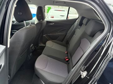 Fahrzeugabbildung SKODA Fabia 1.0 TSI DSG Selection Navi ACC LHZ SHZ uvm