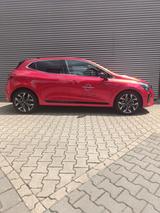 Mitsubishi Colt Select Hybrid - Mitsubishi Colt Select mit Hybrid-Antrieb (Benzin/Elektro)