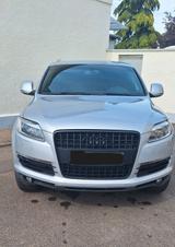 Audi Q7 4.2 TDI quattro tiptronic - - gebrauchte Audi Q7 aus dem Jahr 2009