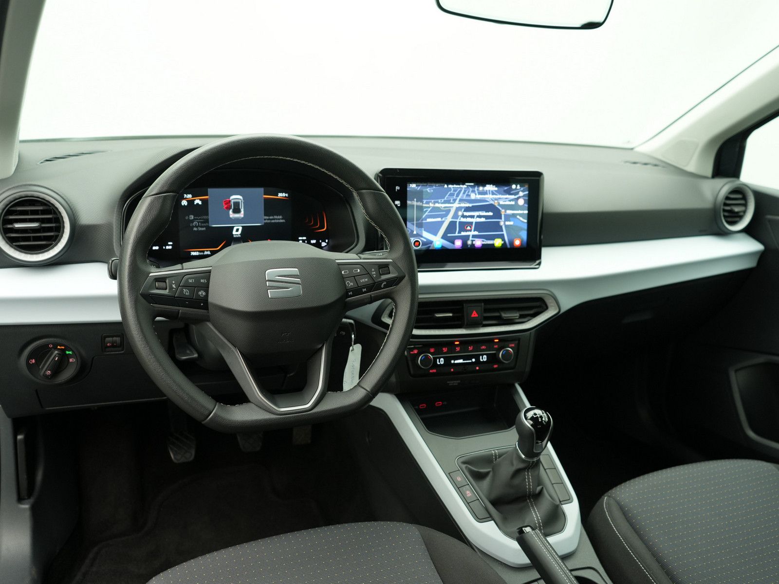 Seat Arona - Bild 4