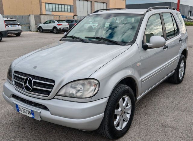 Mercedes-Benz Mercedes-benz ML 270 turbodiesel cat CDI - MANUA