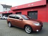 Mitsubishi Outlander 2.2DI-D Instyle 4WD- 7 SITZER-NAVI-KAM - Mitsubishi Gebrauchtwagen in Mannheim