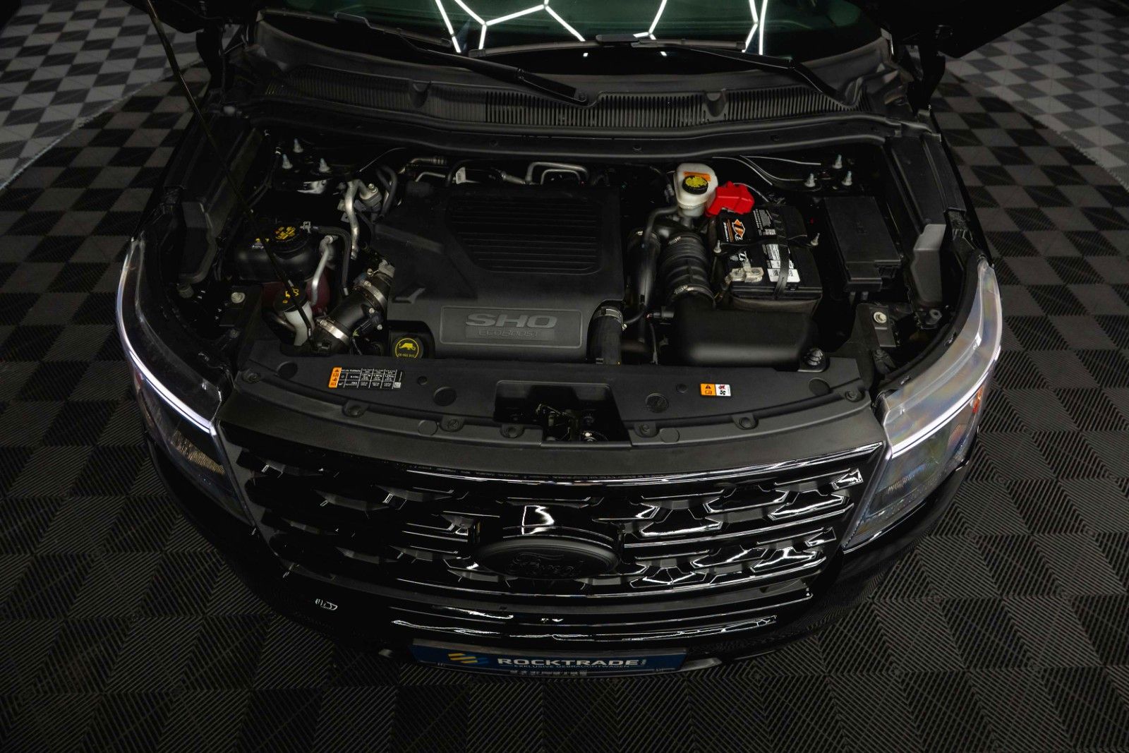 Fahrzeugabbildung Ford Explorer 3.5 V6 4x4 PLATINUM Twin-Turbo EcoBoost