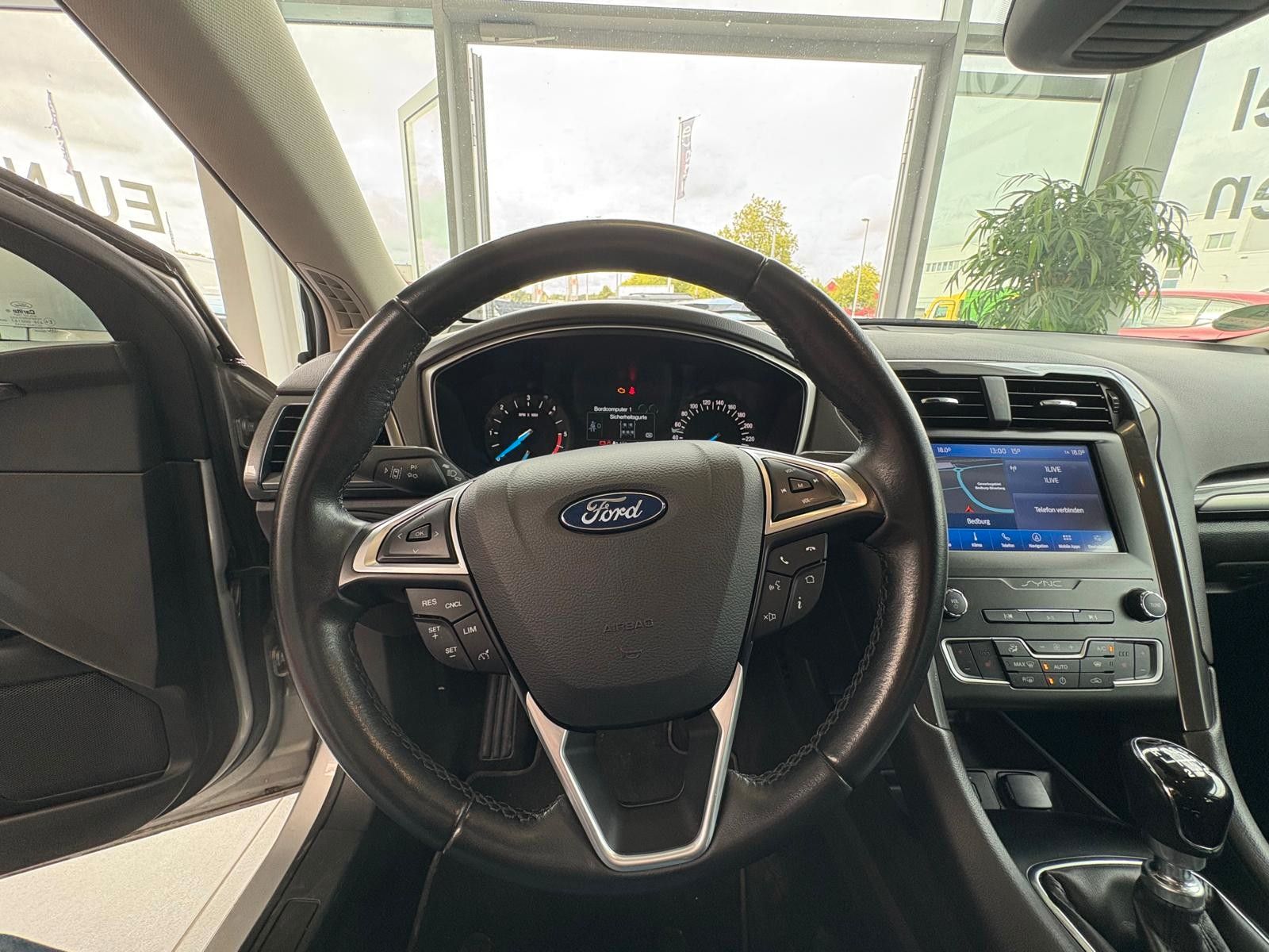 Fahrzeugabbildung Ford Mondeo Turnier Trend