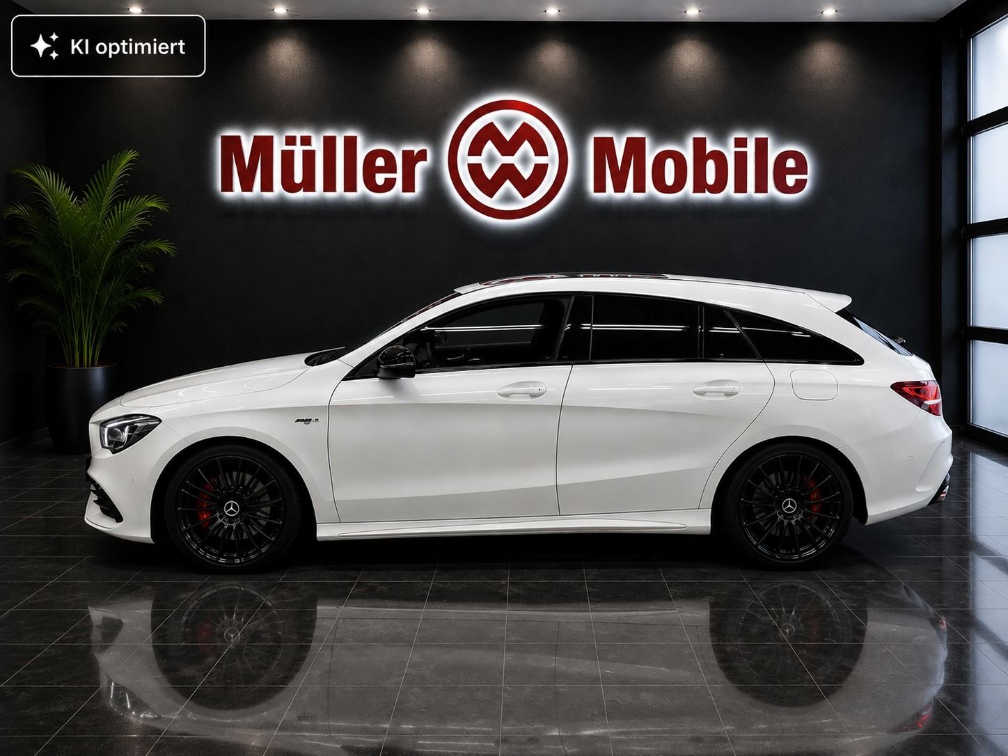 Fahrzeugabbildung Mercedes-Benz CLA 180 7G-DCT Urban Style Edition AMG PANORAMA