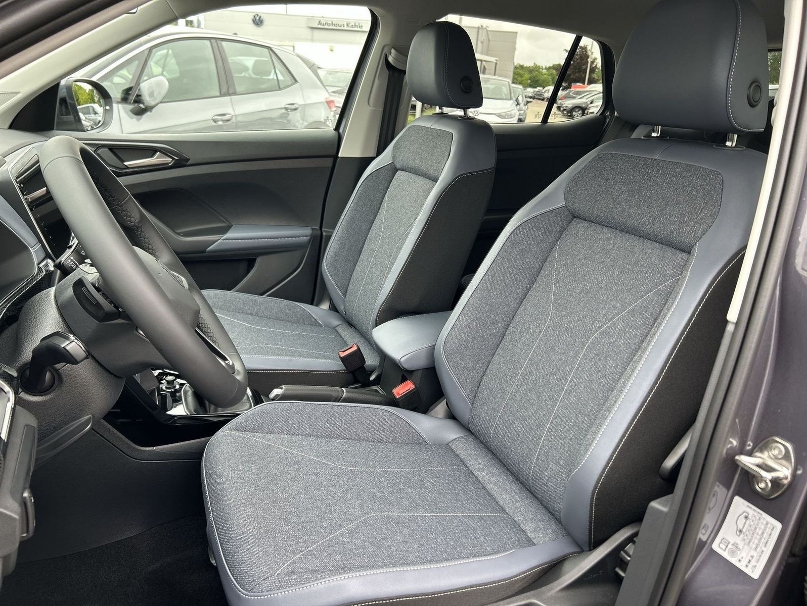 Volkswagen T-Cross - Bild 7