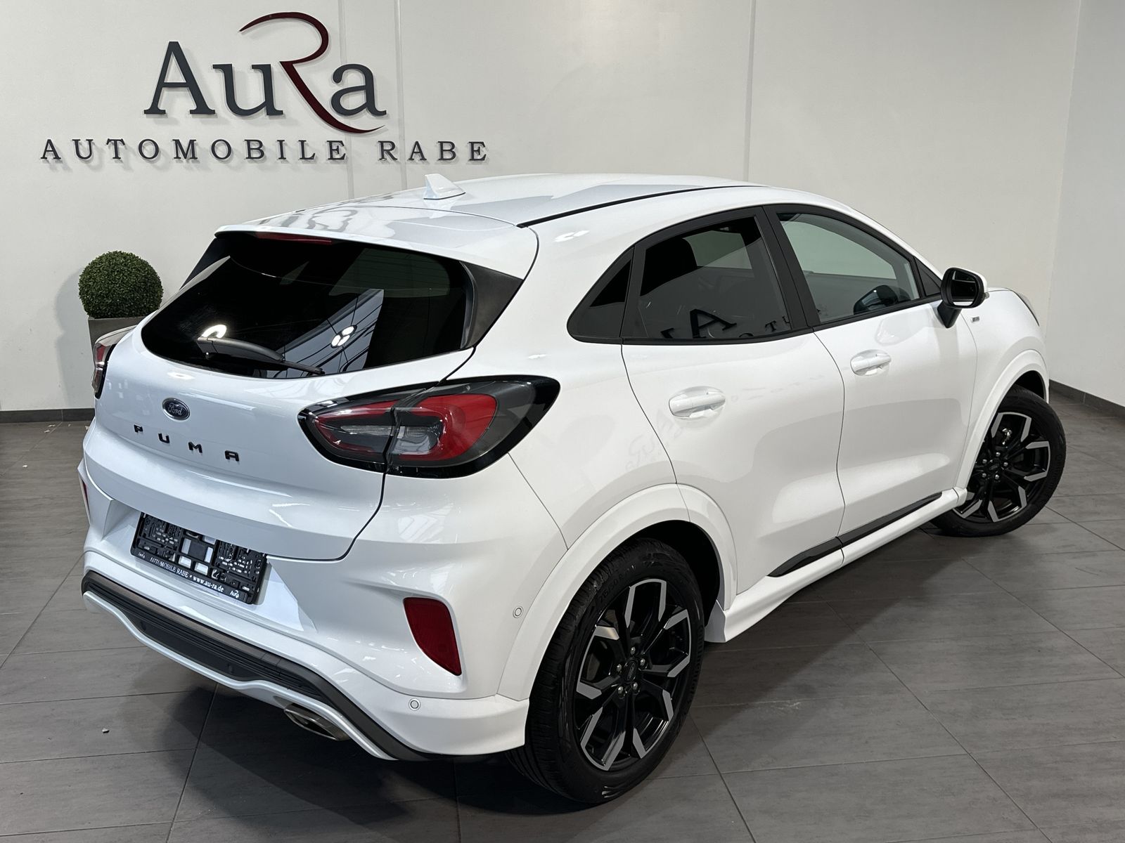 Fahrzeugabbildung Ford Puma 1.5 EB ST-LINE X NAV+LED+AHK+KAM+B&O+VCOCK