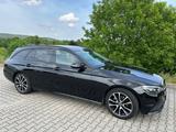 Mercedes-Benz E 200 d T-Modell AVANTGARDE  - Mercedes-Benz 200 Kombi Gebrauchtwagen
