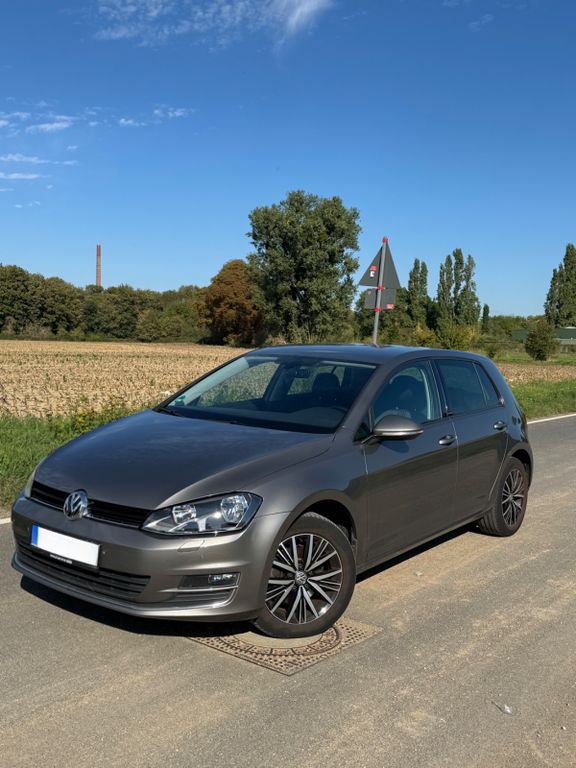 Image of Volkswagen Golf