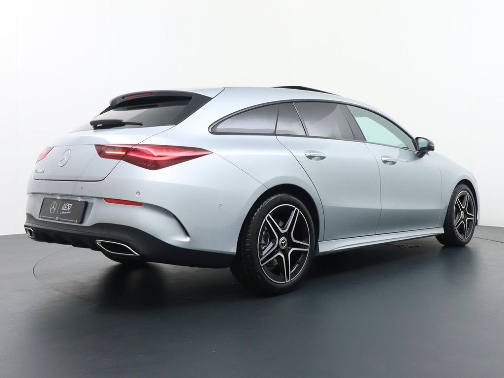 Mercedes-Benz CLA 180 Shooting Brake Star Edition AMG Line | P