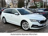 Skoda Octavia 2.0 TDI Combi Style DSG / HuD / LED - Skoda Octavia aus 2024