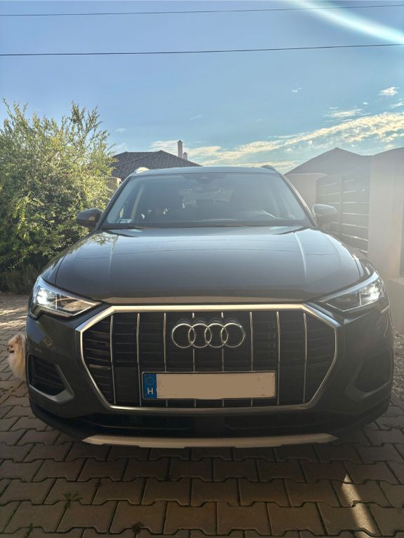 Image of Audi Q3