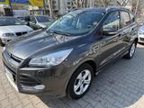 Ford Kuga Individual 2,0 TDCi 4x4 132kW - Ford Kuga: Individual