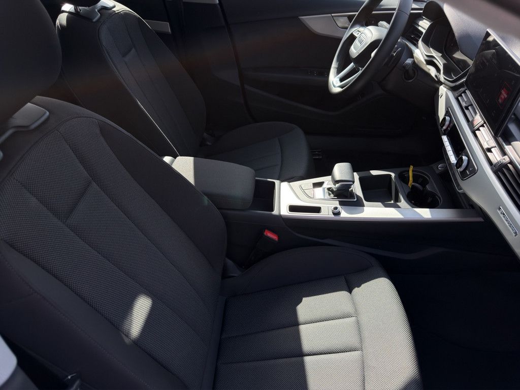 Audi A4 - Bild 16