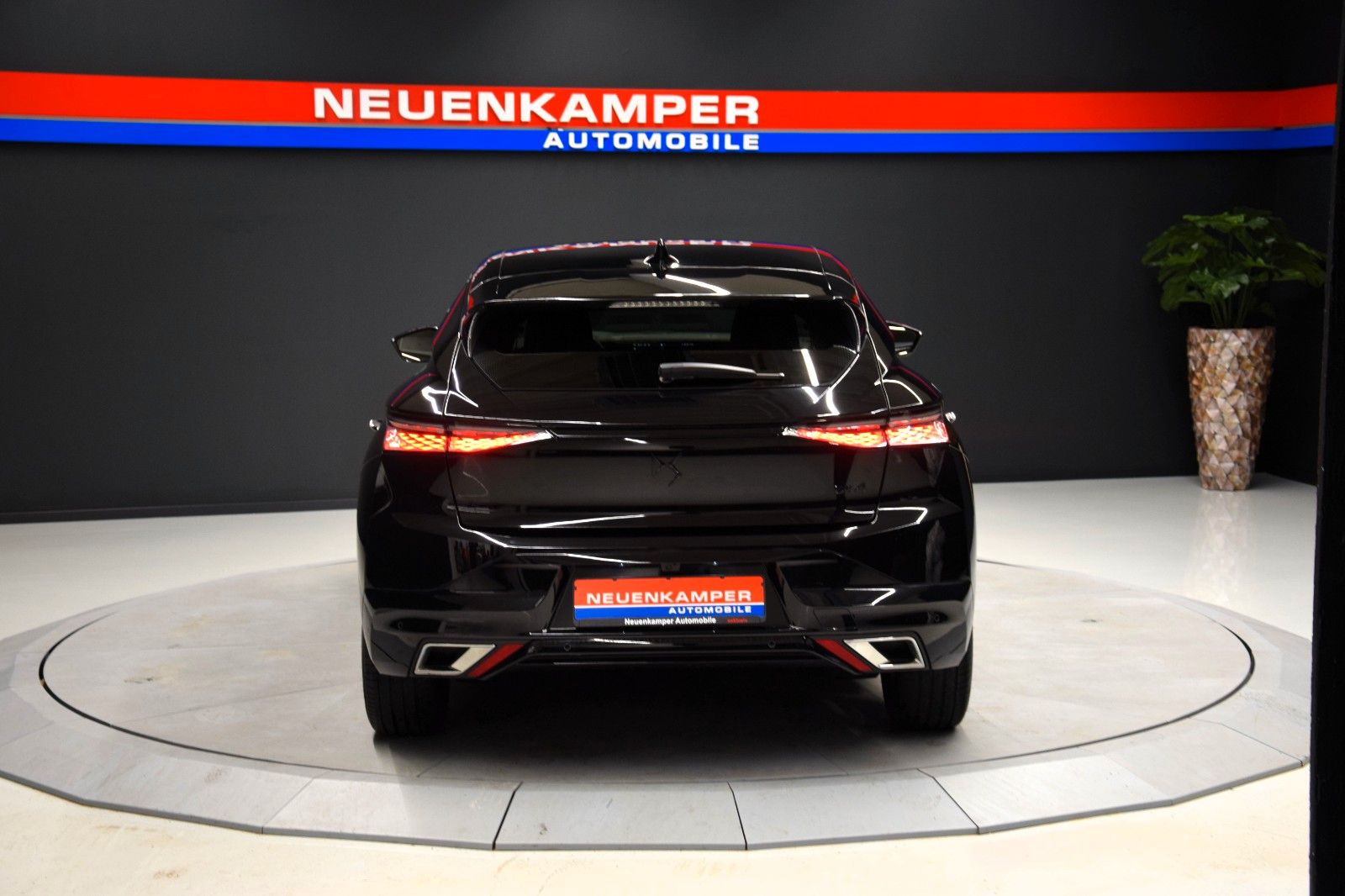 Fahrzeugabbildung DS Automobiles DS4 Performance Line Pure Tech 130 HuD Memory