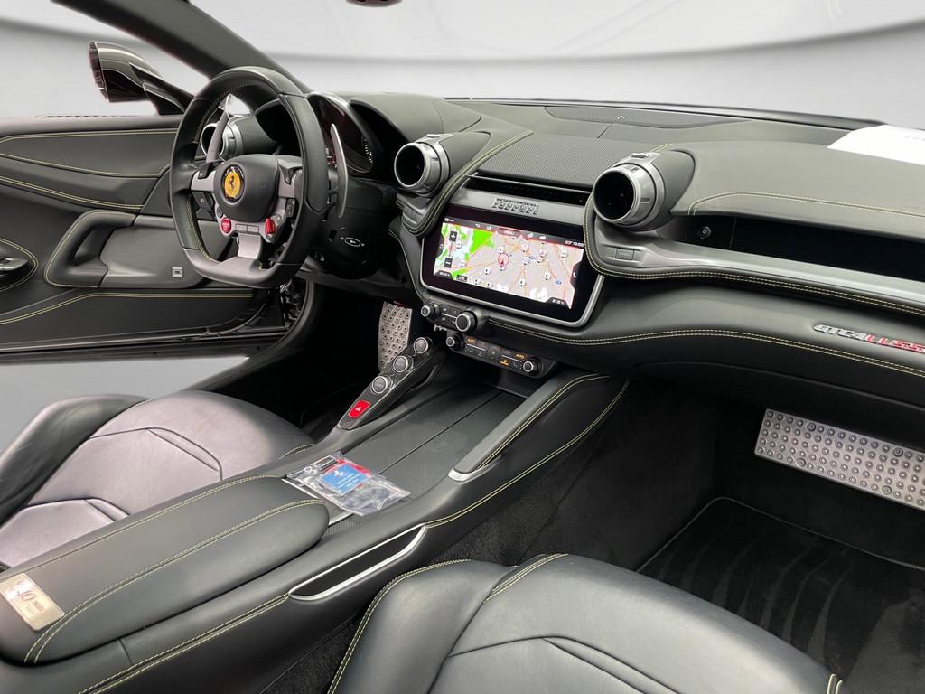 FERRARI GTC4LUSSO T CANNA DI FUCILE