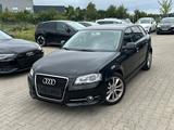 Audi A3 Sportback 2.0 TDI Ambition - LEDER / XENON - Audi A3 aus 2011 mit Diesel-Antrieb