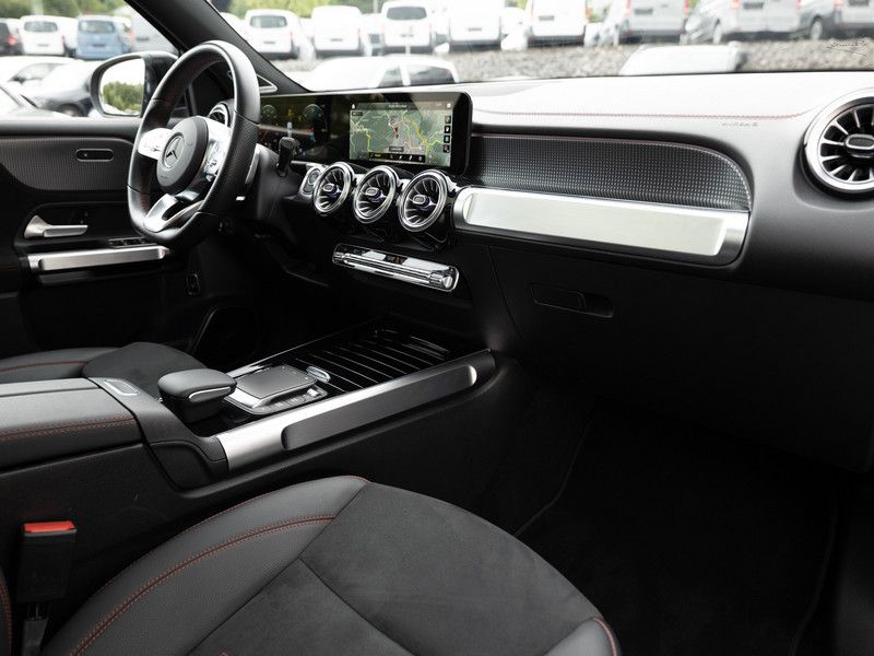 Mercedes-Benz EQB 250 AMG-Sport Pano Burm Distr Night 7Sitzer foto 3