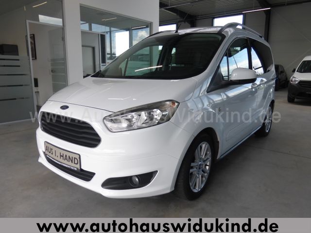 Ford Tourneo Courier Titanium Klimaaut. Kamera 1.HAND